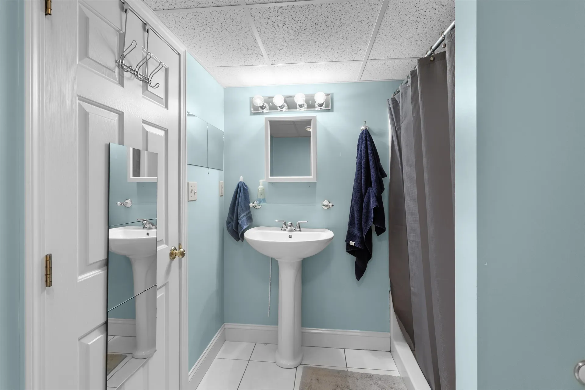 117 Brady Circle Manchester NH 03109