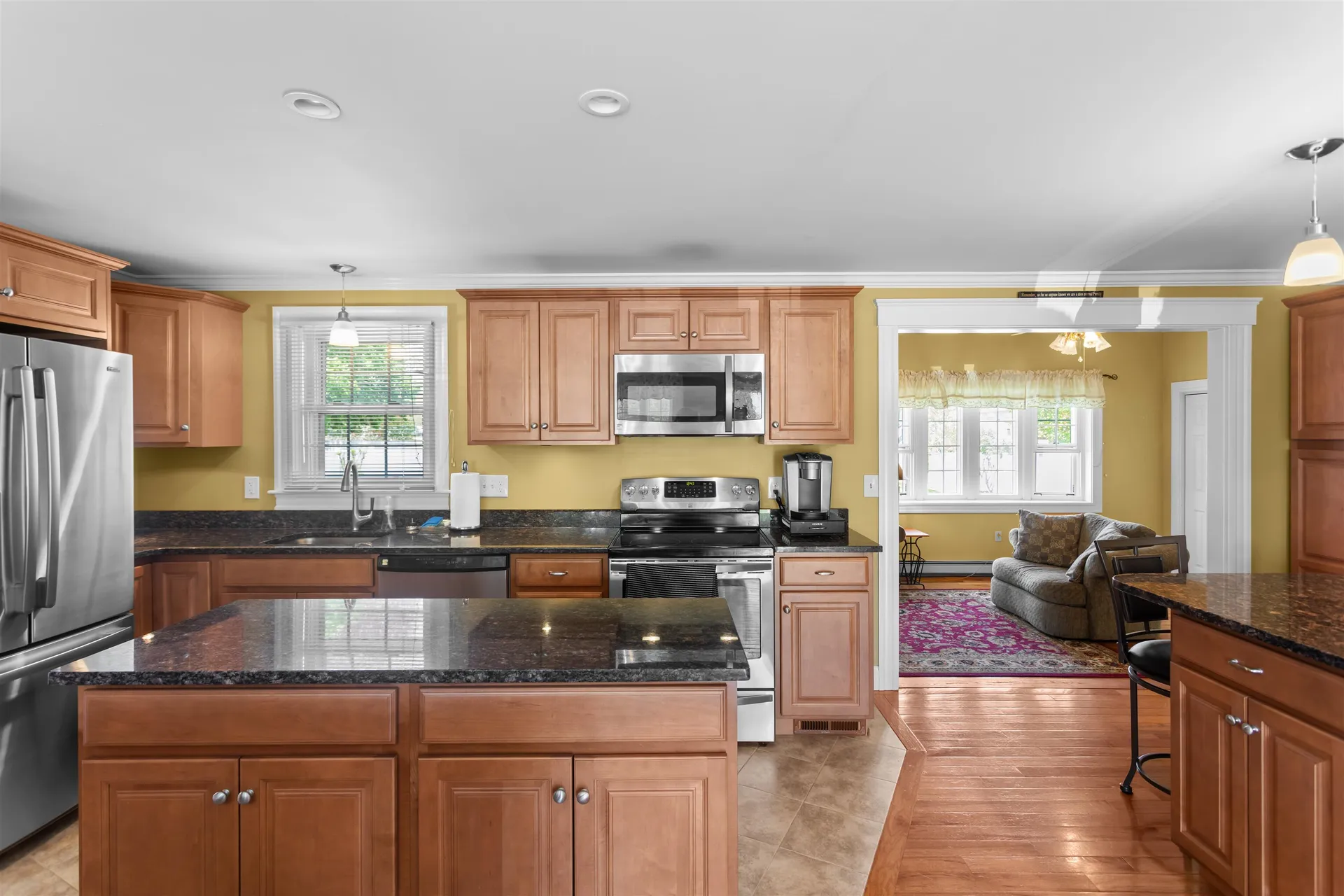 117 Brady Circle Manchester NH 03109