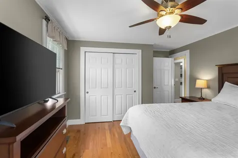 117 Brady Circle Manchester NH 03109