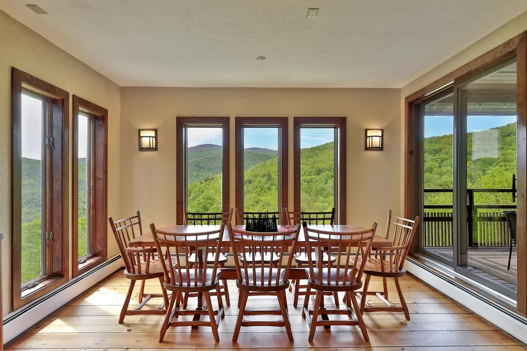 181 Harrier Way Plymouth VT 05056