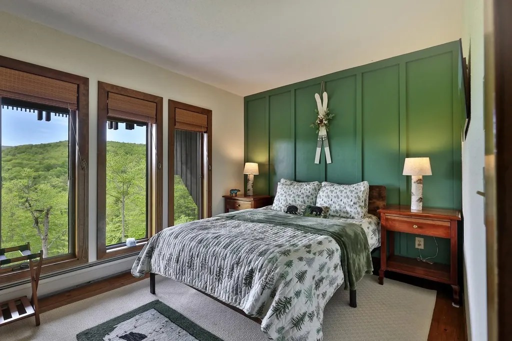 181 Harrier Way Plymouth VT 05056
