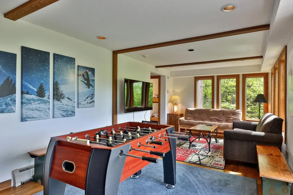 181 Harrier Way Plymouth VT 05056