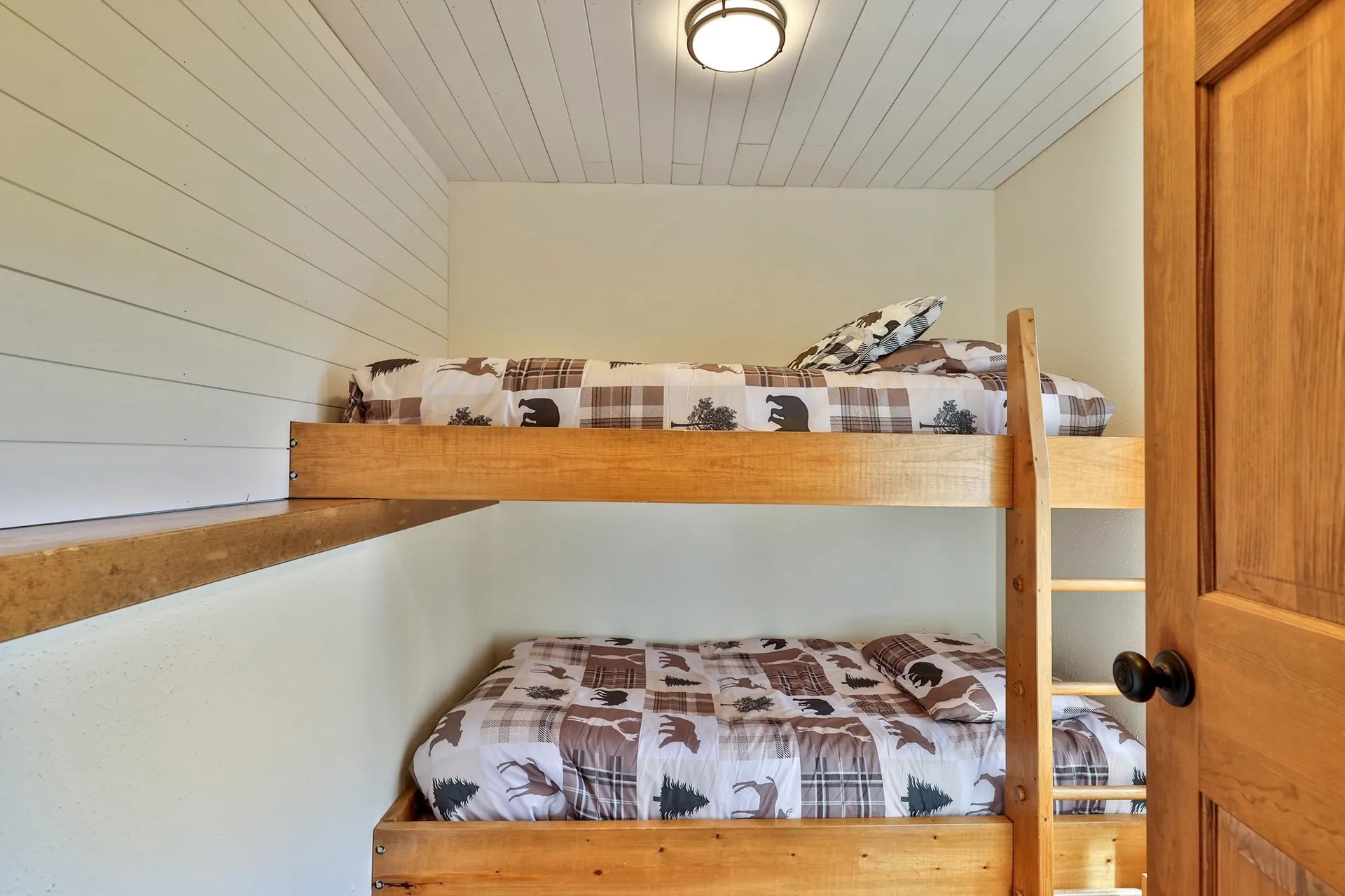 181 Harrier Way Plymouth VT 05056