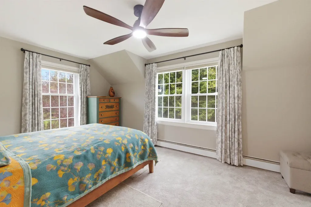 85 Town House Way Woodstock VT 05091