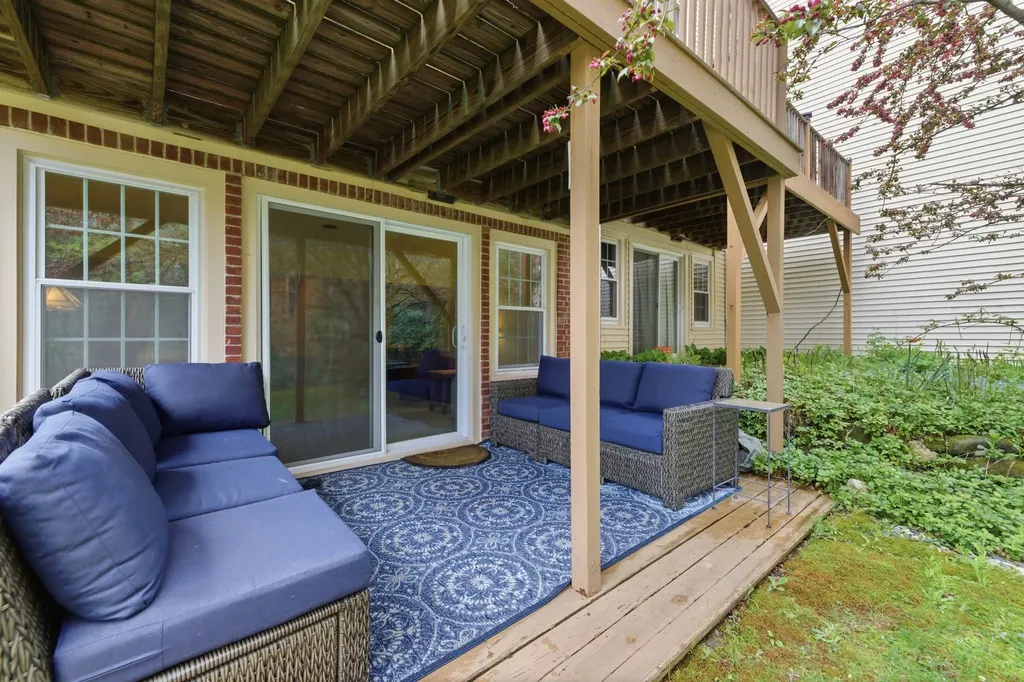 85 Town House Way Woodstock VT 05091