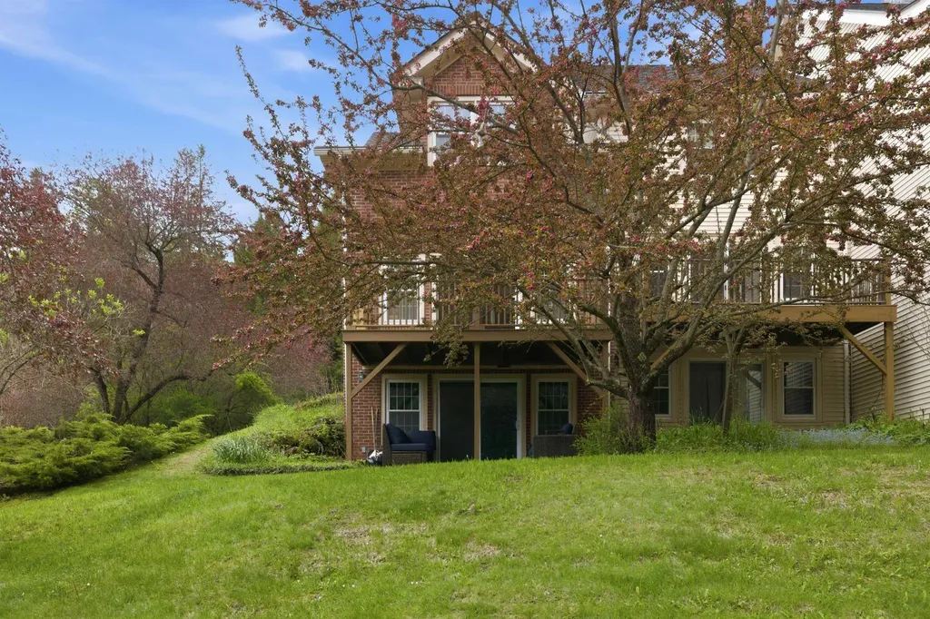 85 Town House Way Woodstock VT 05091