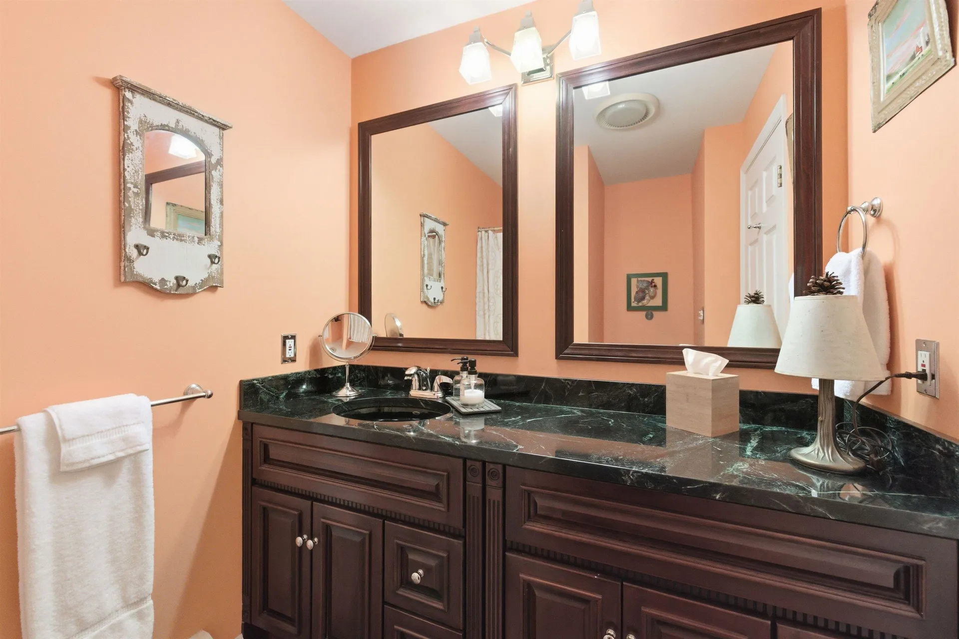 85 Town House Way Woodstock VT 05091