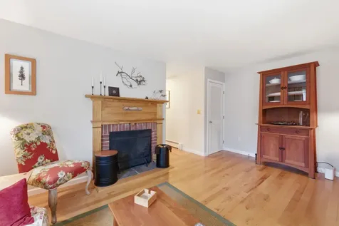 85 Town House Way Woodstock VT 05091