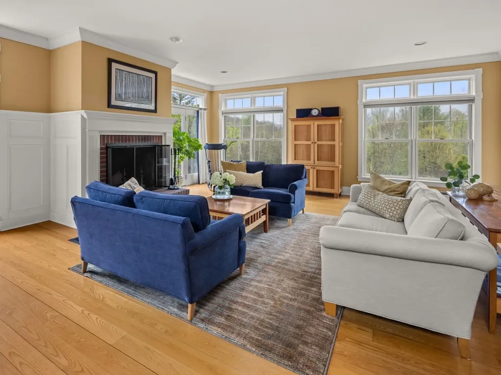10 Hedgehog Hill Underhill VT 05489