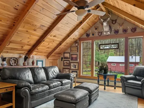 10 Hedgehog Hill Underhill VT 05489
