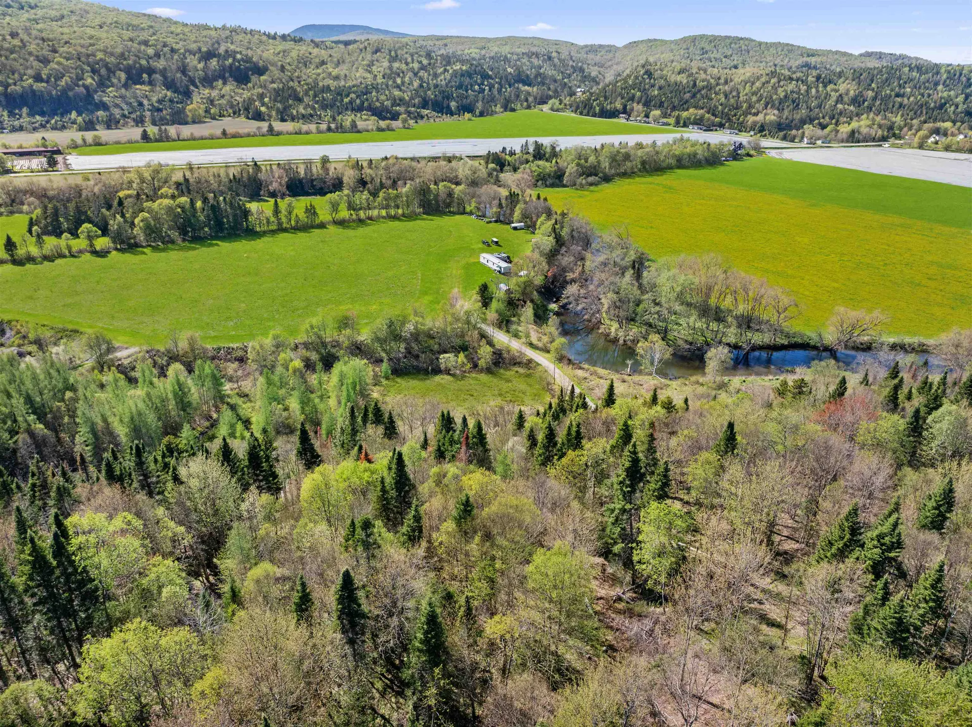 - Hall Stream Road Pittsburg NH 03592
