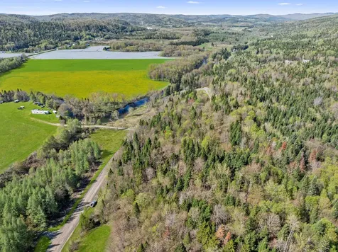 - Hall Stream Road Pittsburg NH 03592