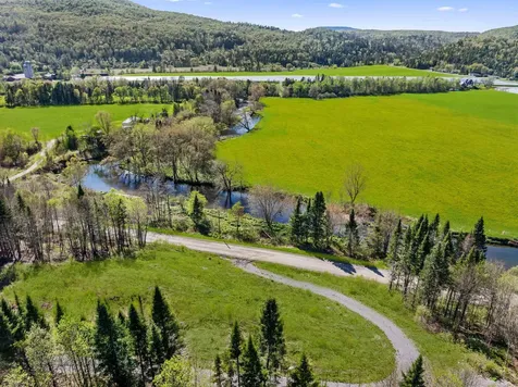- Hall Stream Road Pittsburg NH 03592