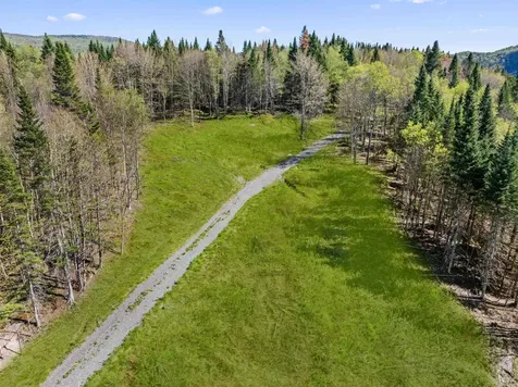 - Hall Stream Road Pittsburg NH 03592
