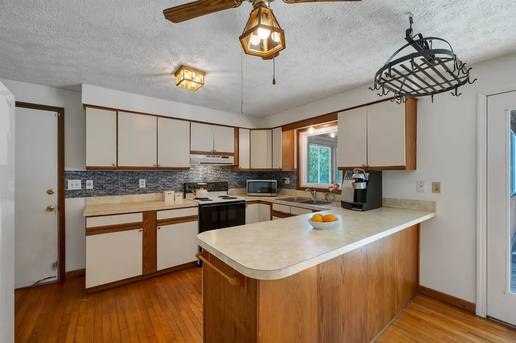 625 Coolidge Avenue Manchester NH 03102