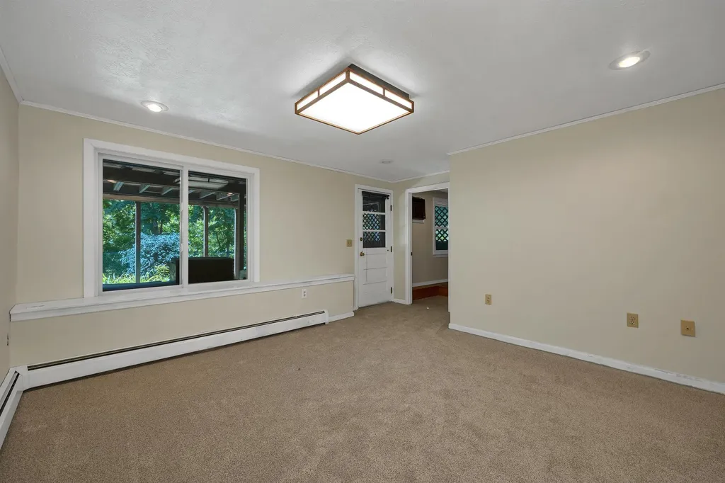 625 Coolidge Avenue Manchester NH 03102