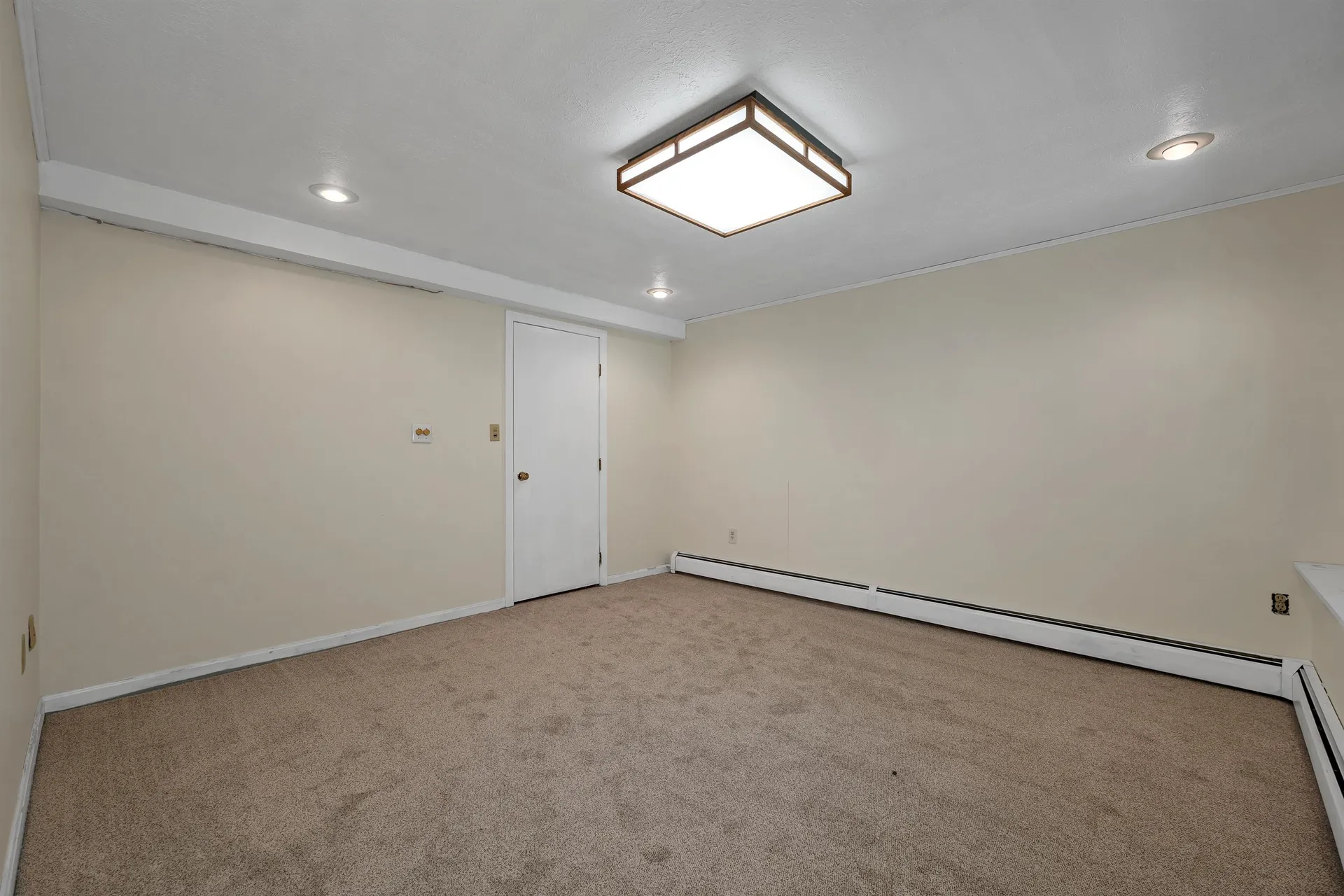625 Coolidge Avenue Manchester NH 03102