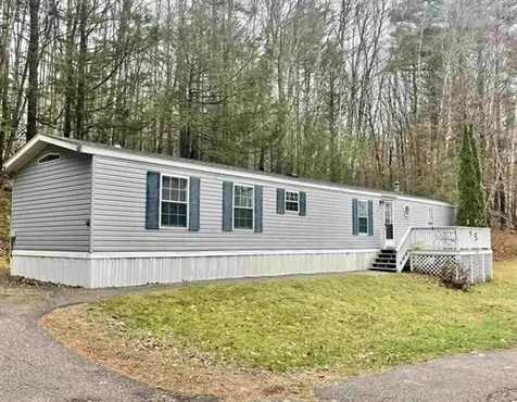 118 Princeton Street Newmarket NH 03857