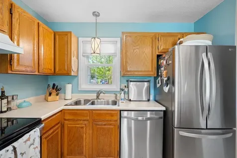 91 Saybrook Road Essex Junction VT 05452