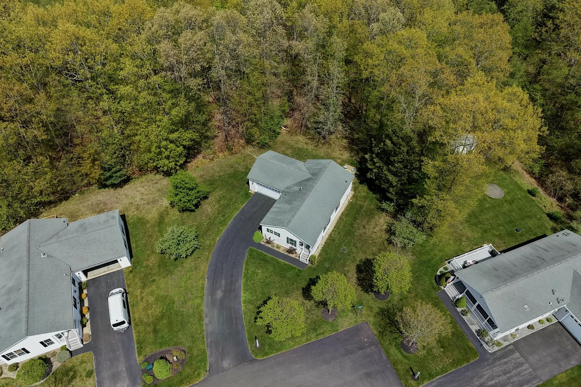54 Aspen Way North Hampton NH 03862