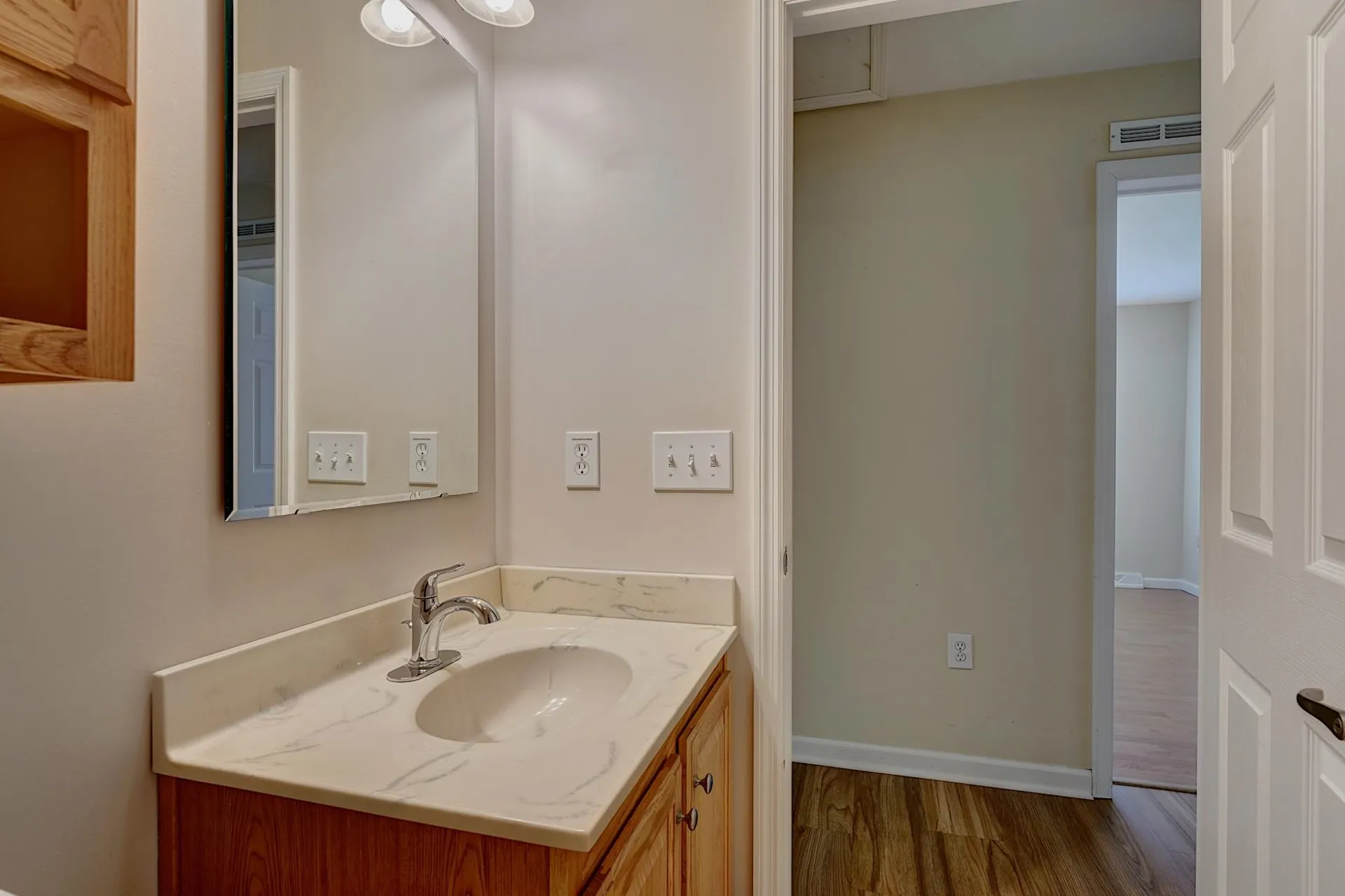 54 Aspen Way North Hampton NH 03862