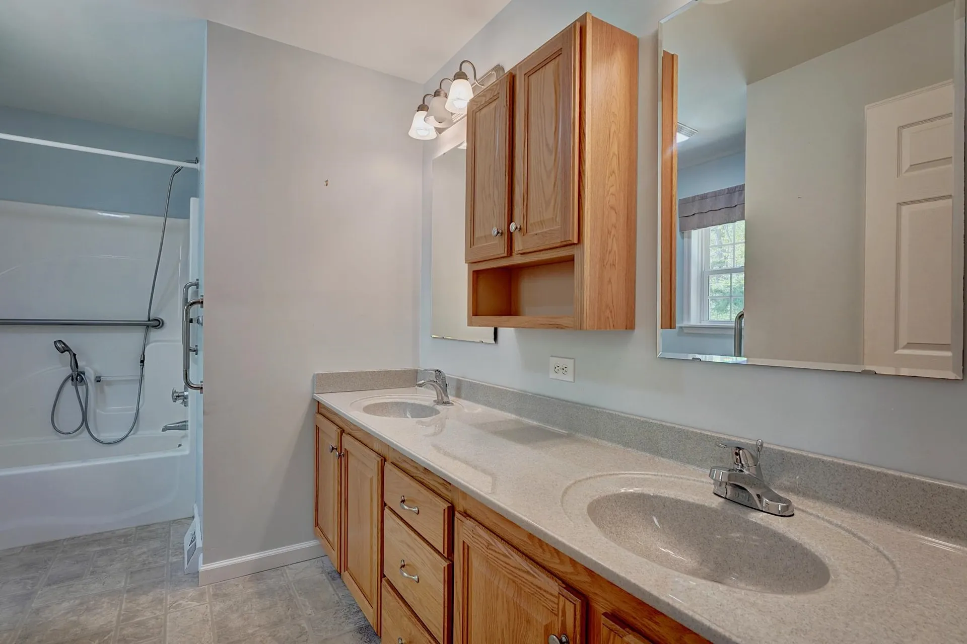 54 Aspen Way North Hampton NH 03862