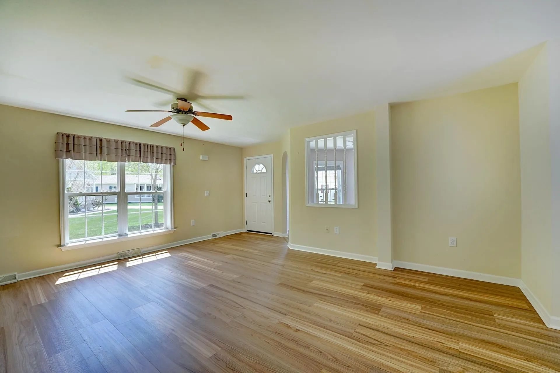 54 Aspen Way North Hampton NH 03862