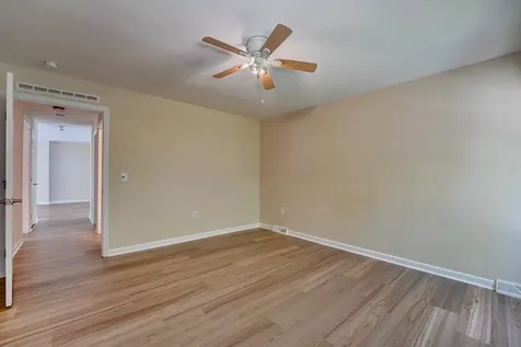 54 Aspen Way North Hampton NH 03862