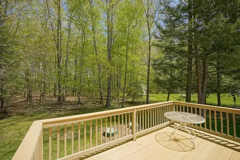 54 Aspen Way North Hampton NH 03862