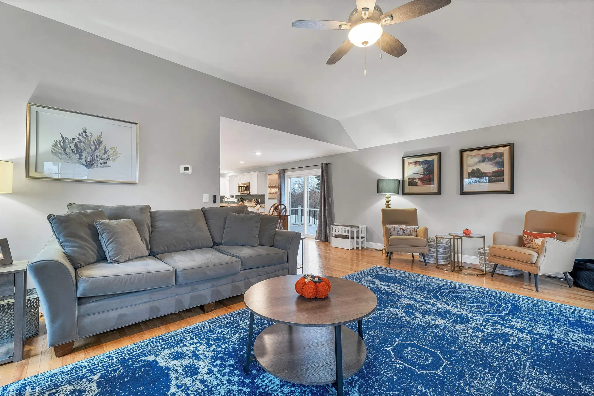 158 Standish Lane Hudson NH 03051