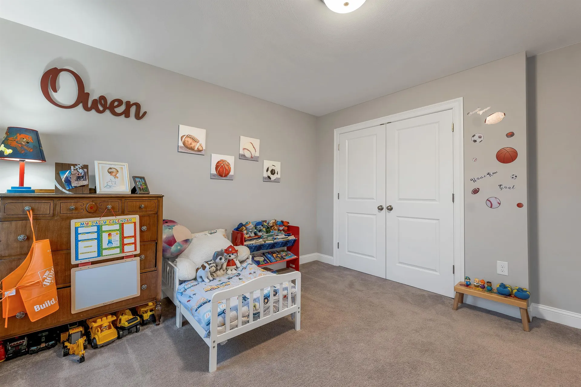 158 Standish Lane Hudson NH 03051