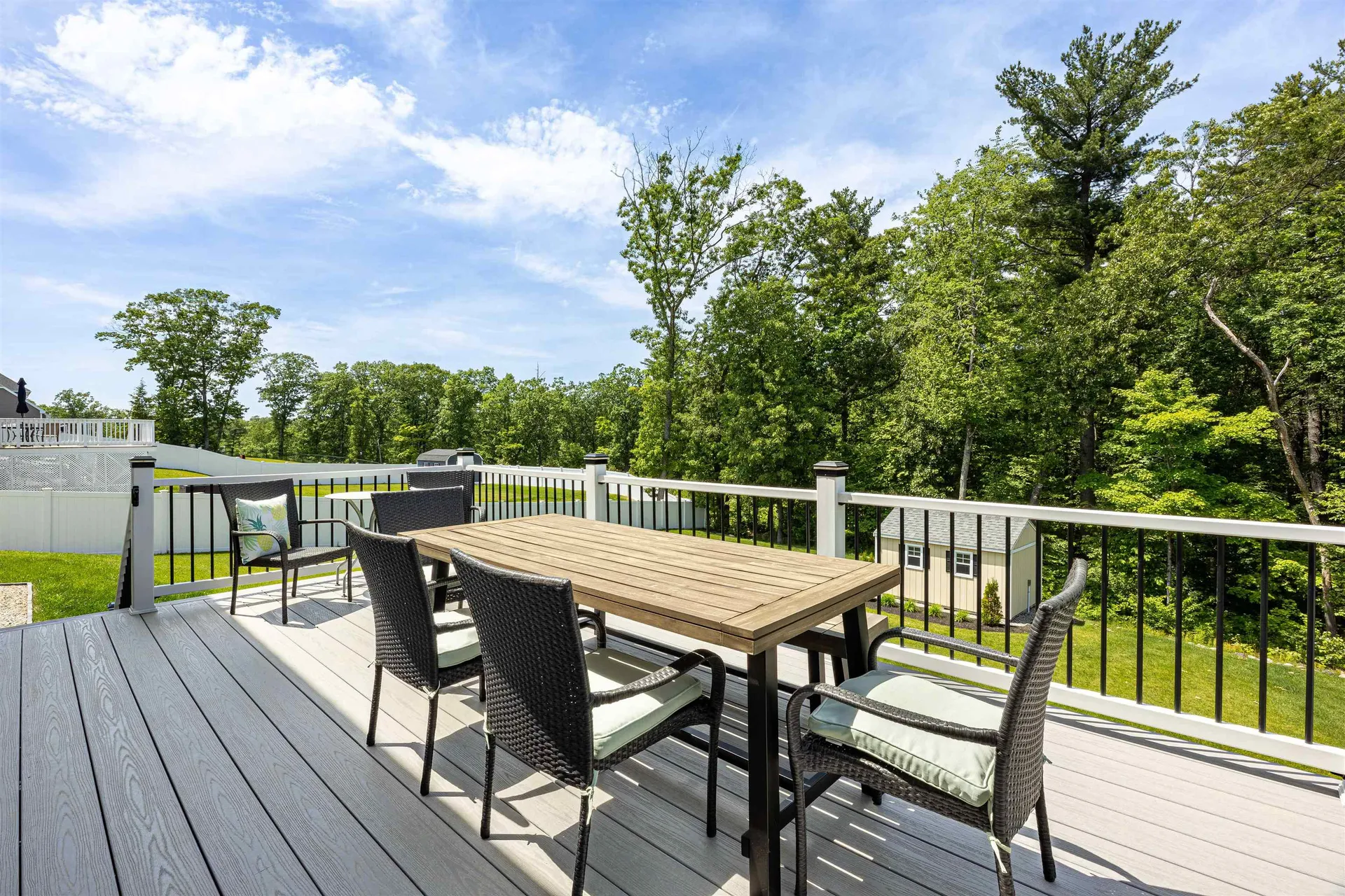 158 Standish Lane Hudson NH 03051