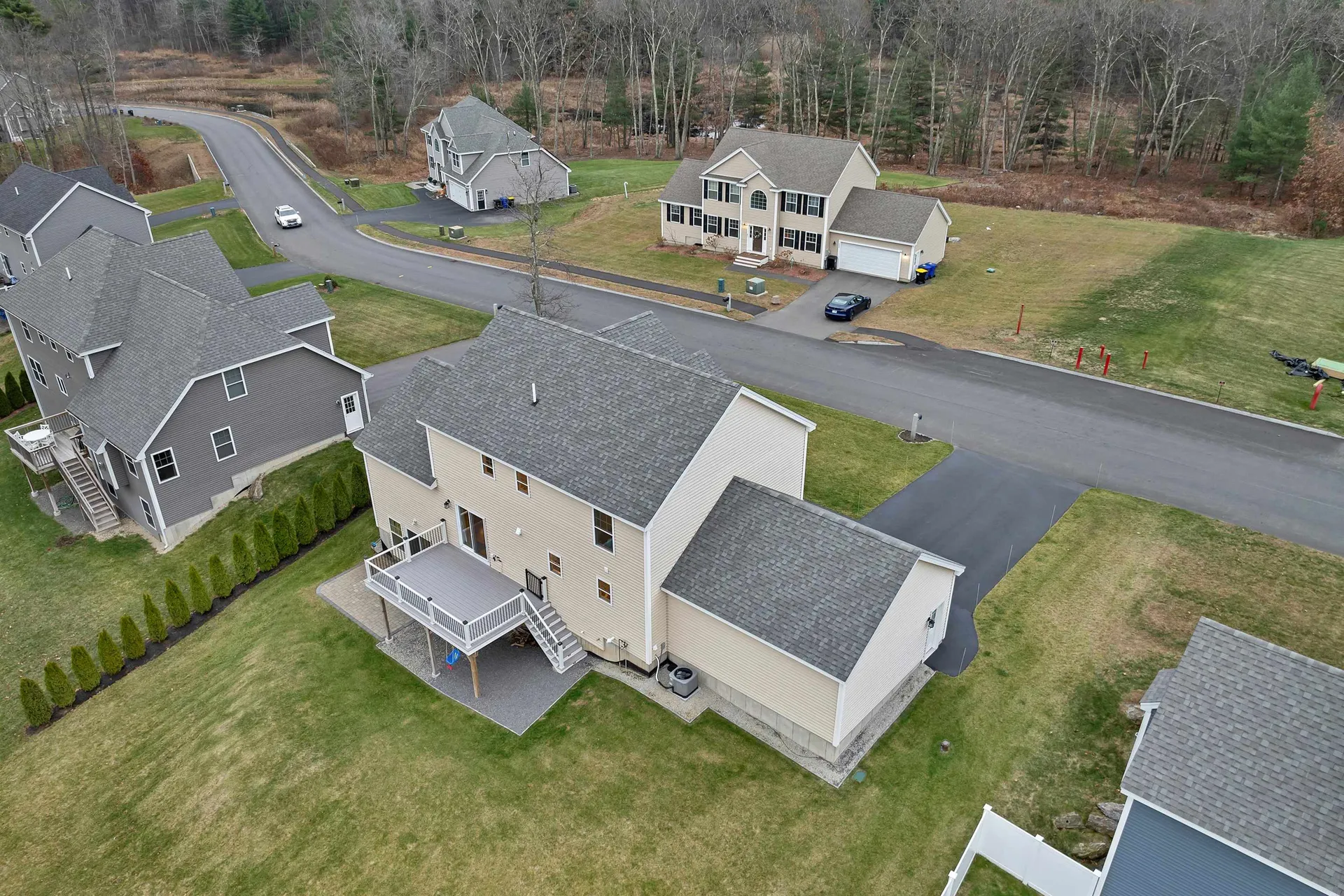 158 Standish Lane Hudson NH 03051