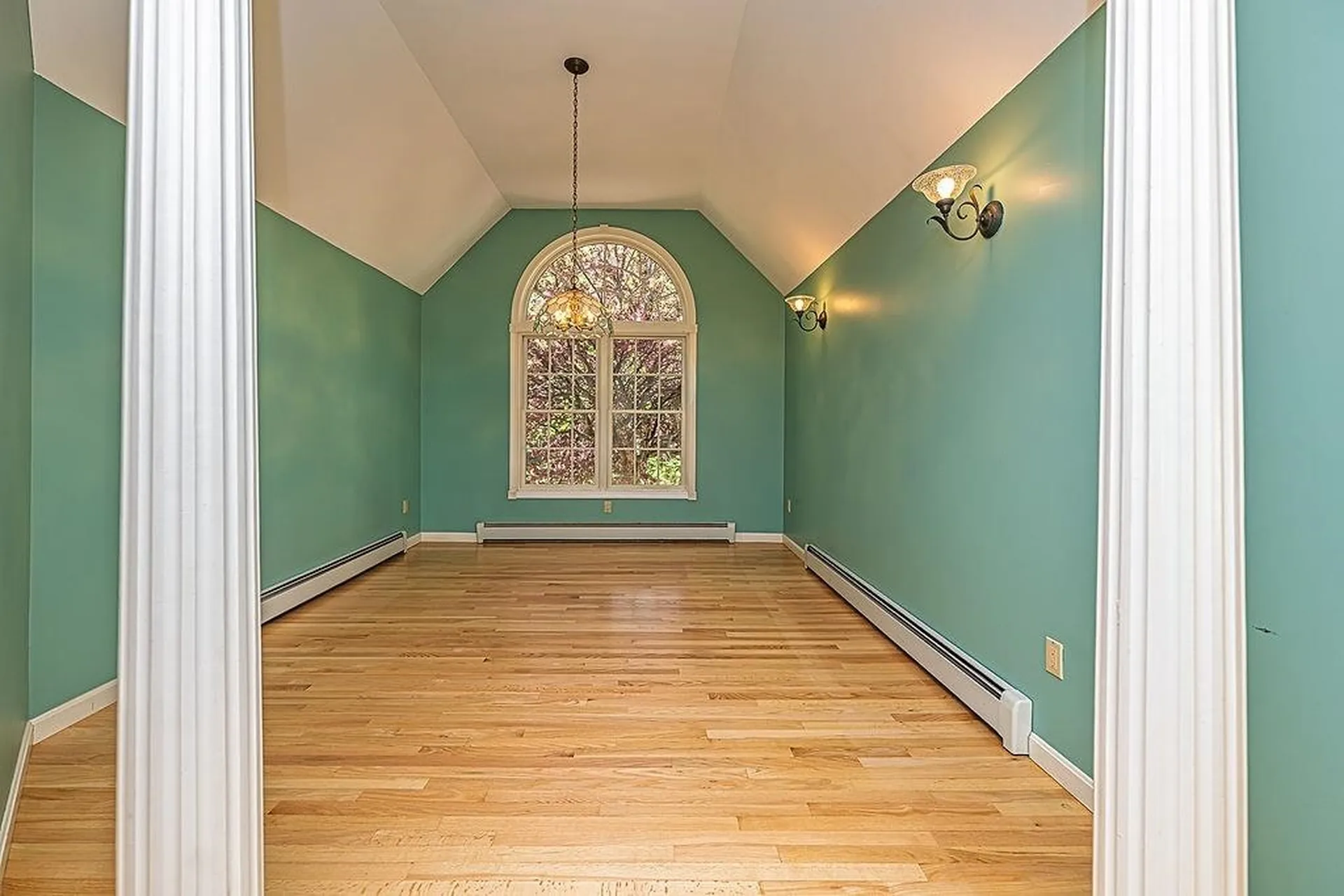 63 Olympia Street Moultonborough NH 03254