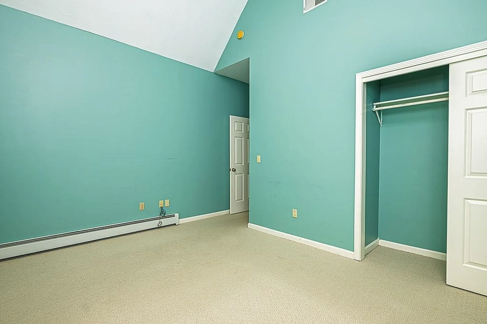 63 Olympia Street Moultonborough NH 03254