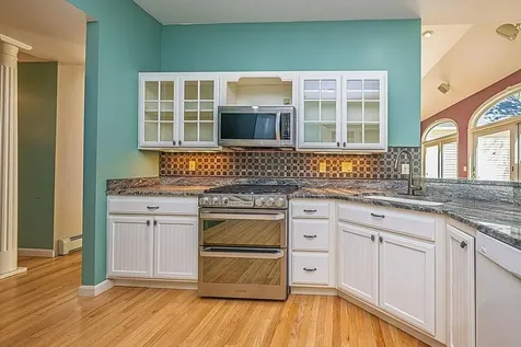63 Olympia Street Moultonborough NH 03254
