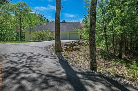 63 Olympia Street Moultonborough NH 03254
