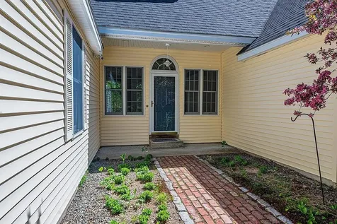 63 Olympia Street Moultonborough NH 03254