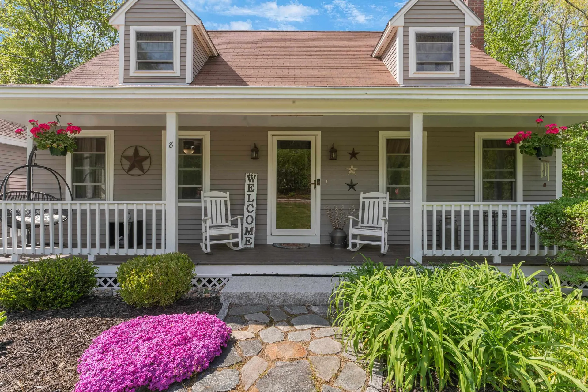 8 Locke Hill Lane Barrington NH 03825
