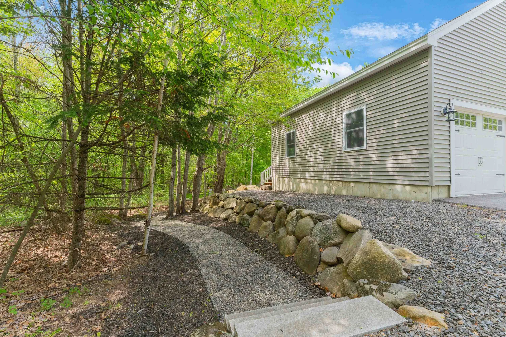 8 Locke Hill Lane Barrington NH 03825