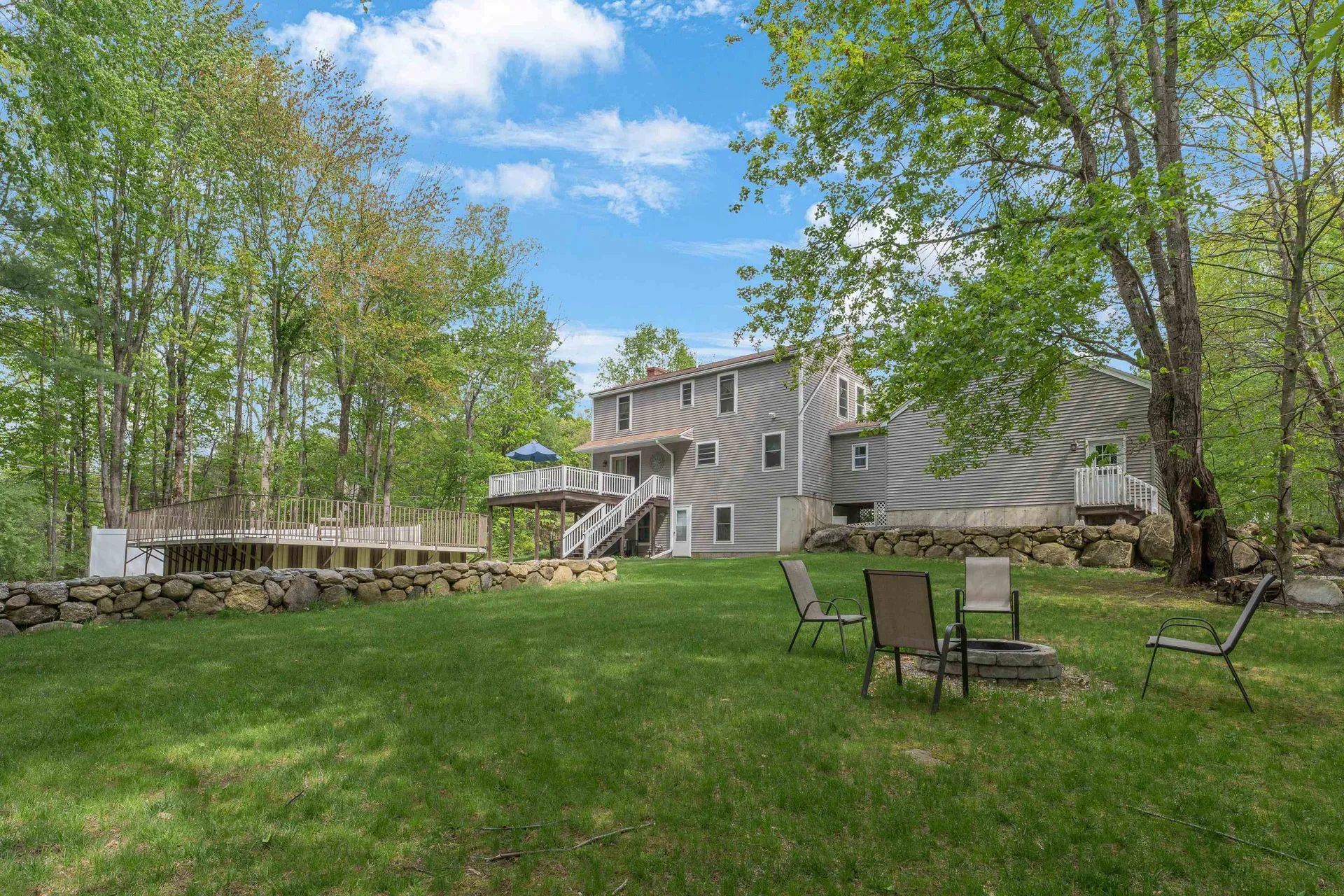 8 Locke Hill Lane Barrington NH 03825