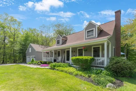 8 Locke Hill Lane Barrington NH 03825