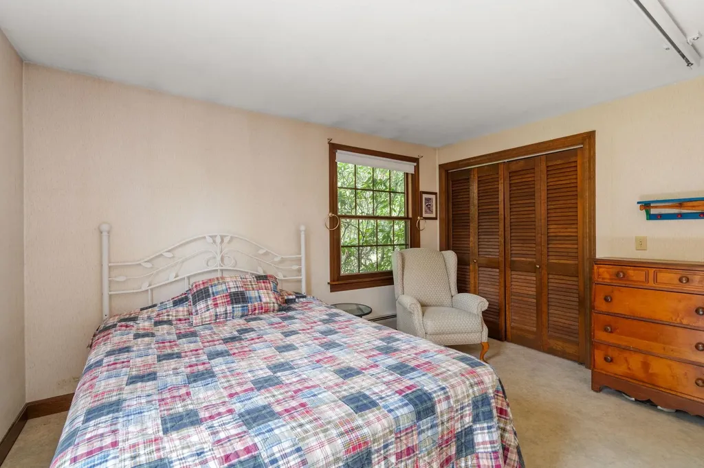 757 Hooksett Road Auburn NH 03032