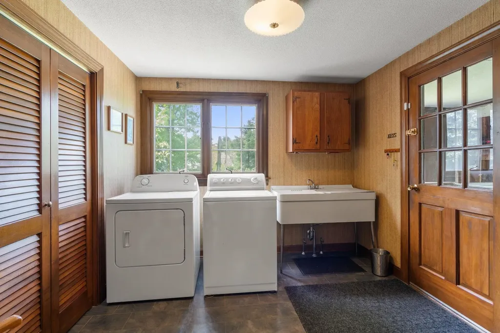757 Hooksett Road Auburn NH 03032