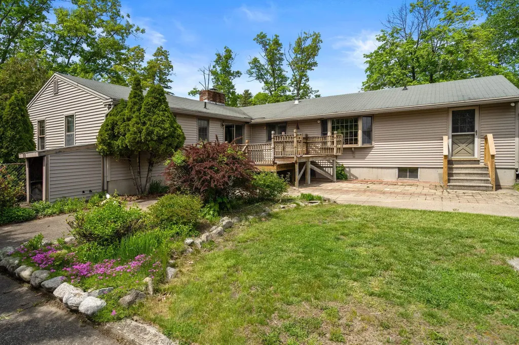757 Hooksett Road Auburn NH 03032