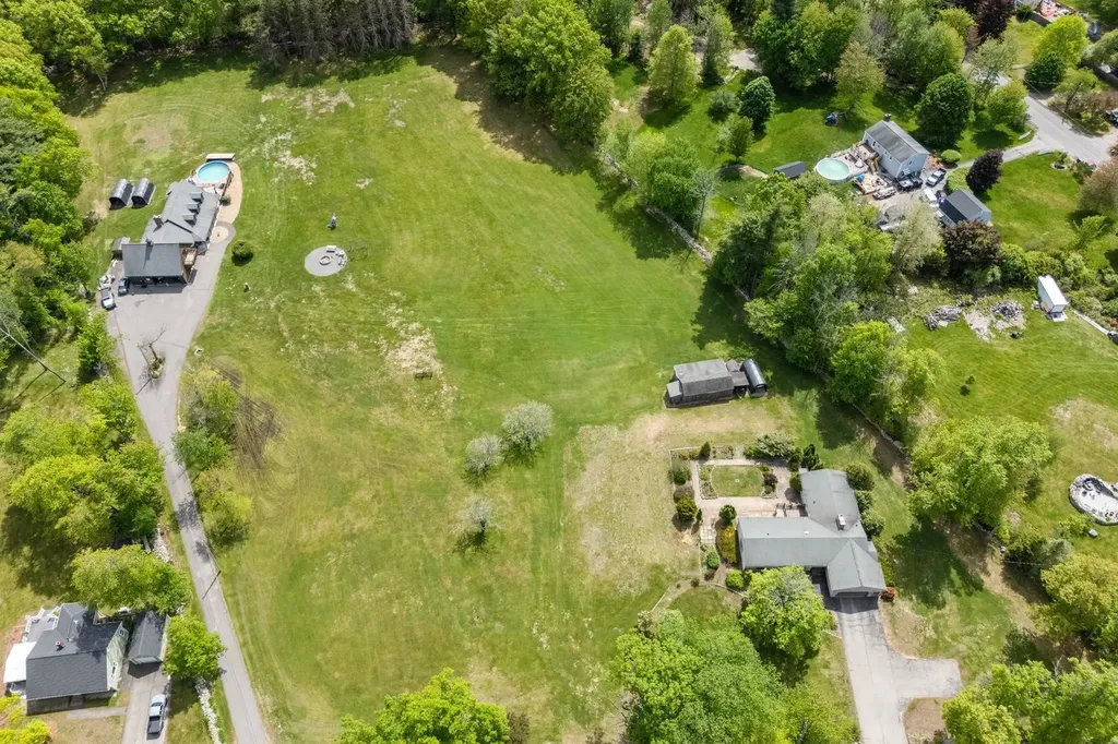 757 Hooksett Road Auburn NH 03032