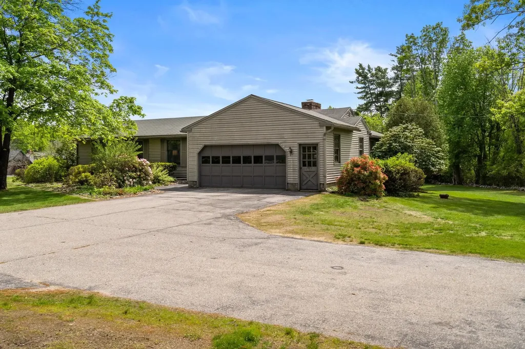 757 Hooksett Road Auburn NH 03032