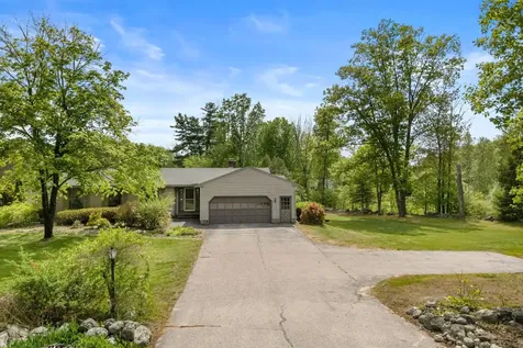 757 Hooksett Road Auburn NH 03032