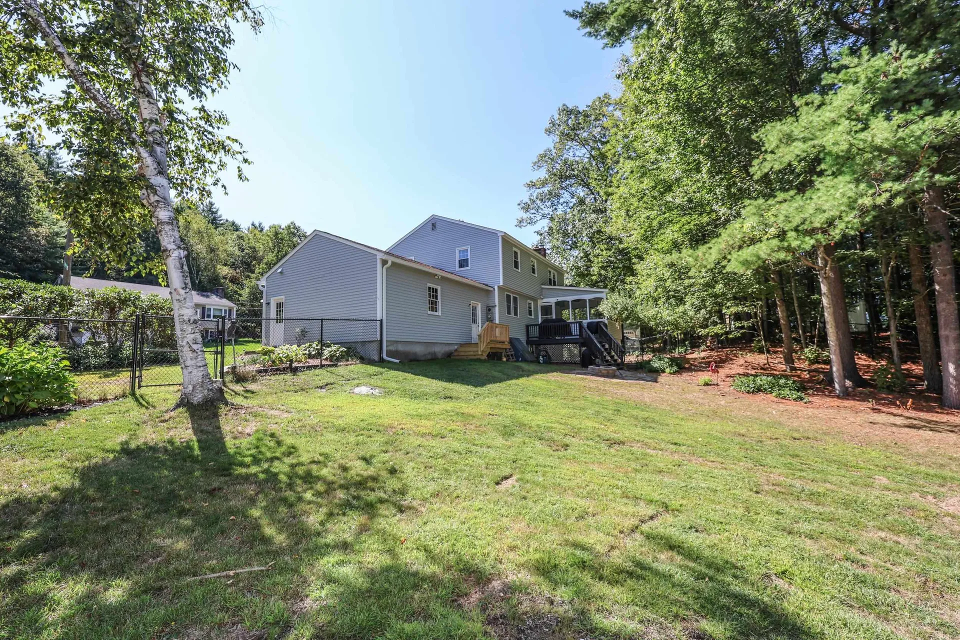 344 Coral Avenue Manchester NH 03104