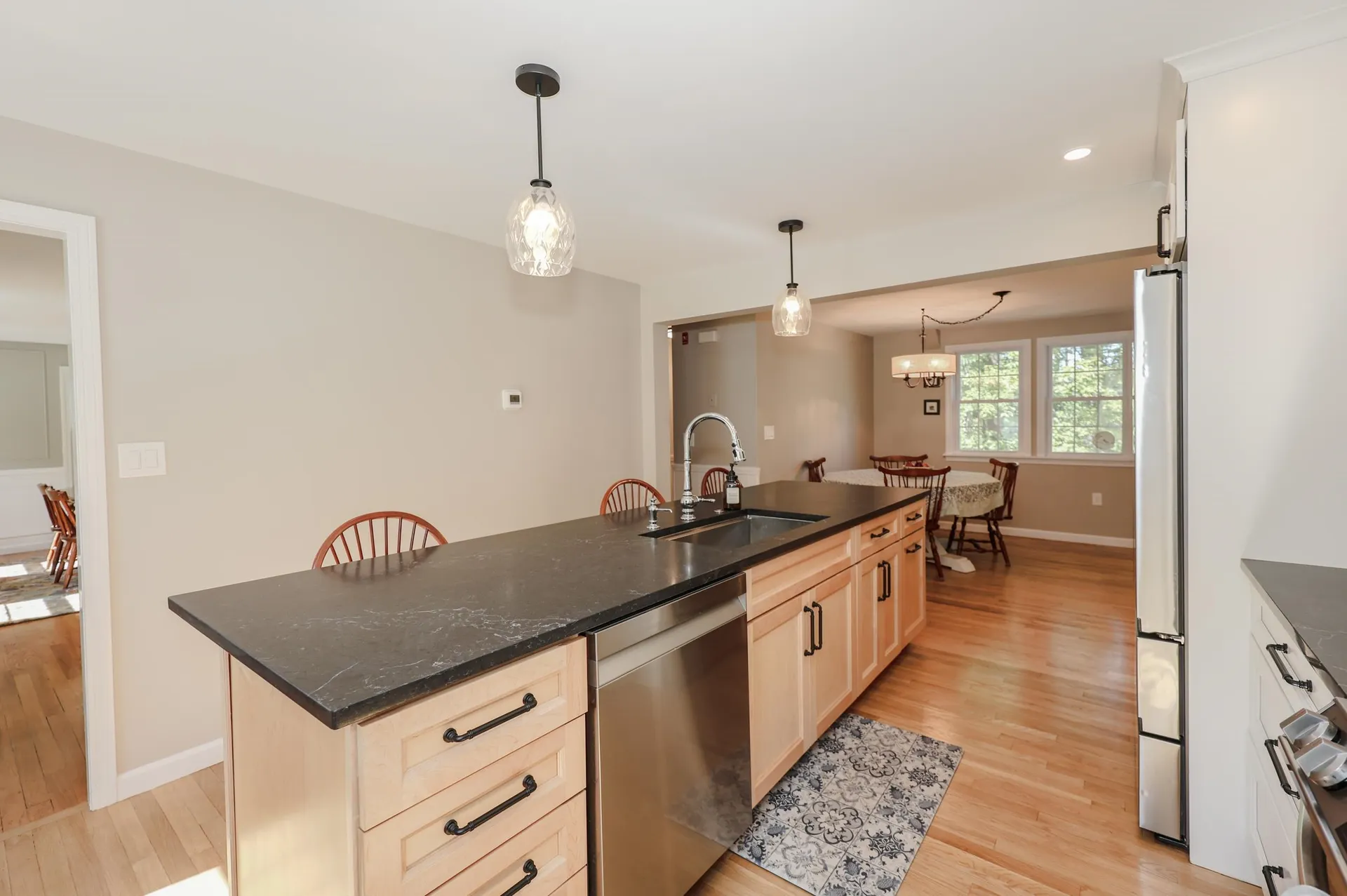 344 Coral Avenue Manchester NH 03104